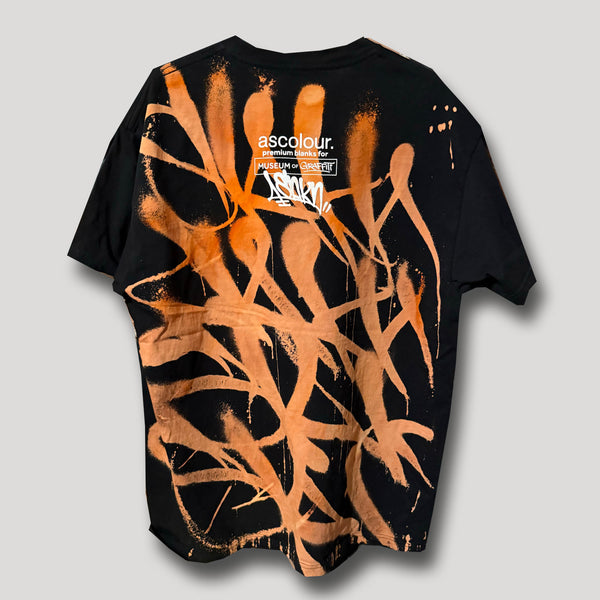 BLACK AND ORANGE AS COLOUR URBAN X CAMO L